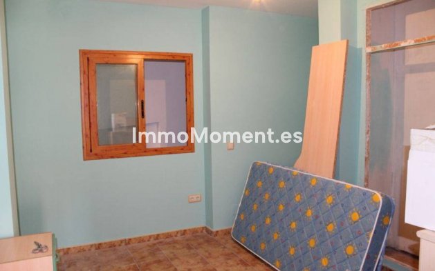 Revente - Villa individuelle - Benidorm - Benidorm Centro