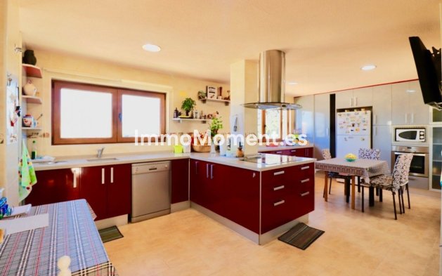 Resale - Detached villa - Benidorm - Benidorm Centro