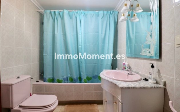 Resale - Detached villa - Benidorm - Benidorm Centro