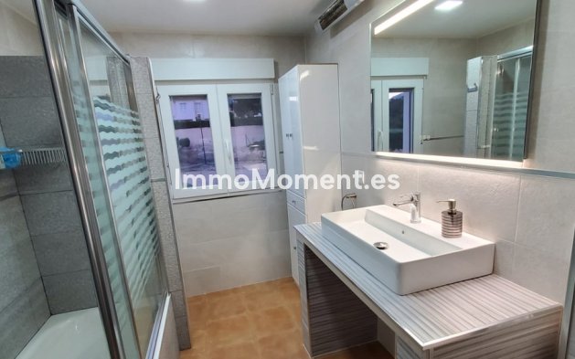 Wiederverkauf - Villa - La Nucía - La Nucia Centro