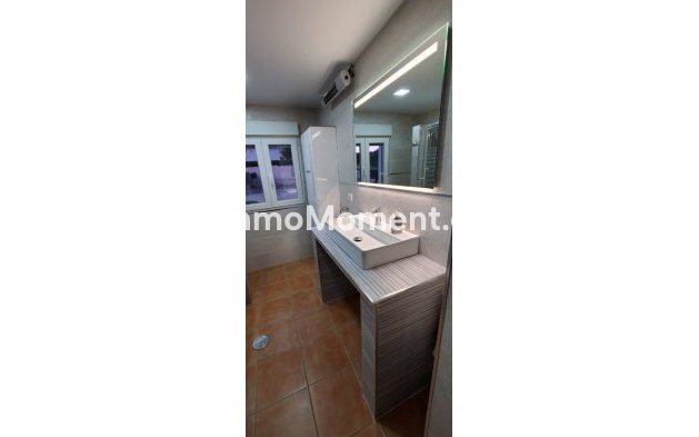 Wiederverkauf - Villa - La Nucía - La Nucia Centro