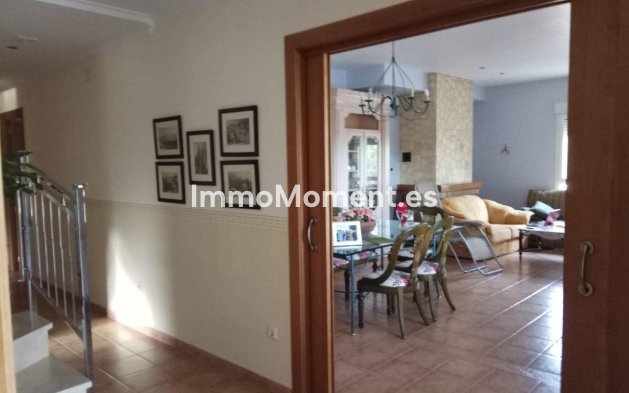 Resale - Villa - Yecla - Yecla Centro