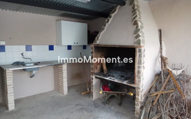 Resale - Villa - Yecla - Yecla Centro