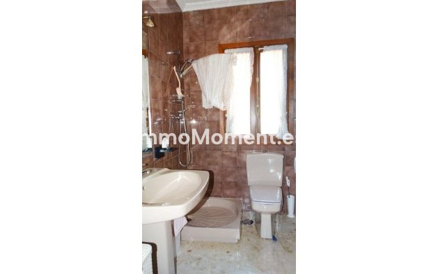 Wiederverkauf - Villa - Benidorm - Benidorm Centro