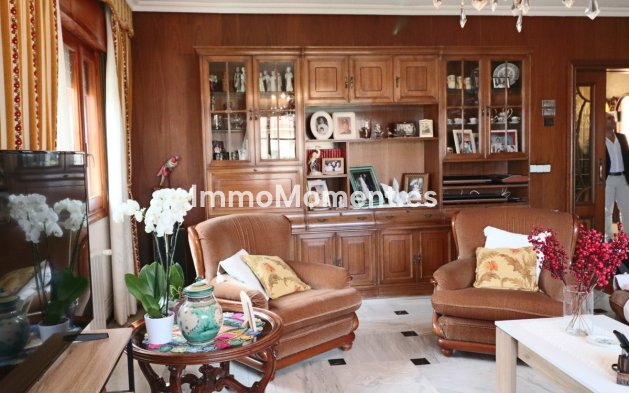 Wiederverkauf - Villa - La Nucía - La Nucia Centro