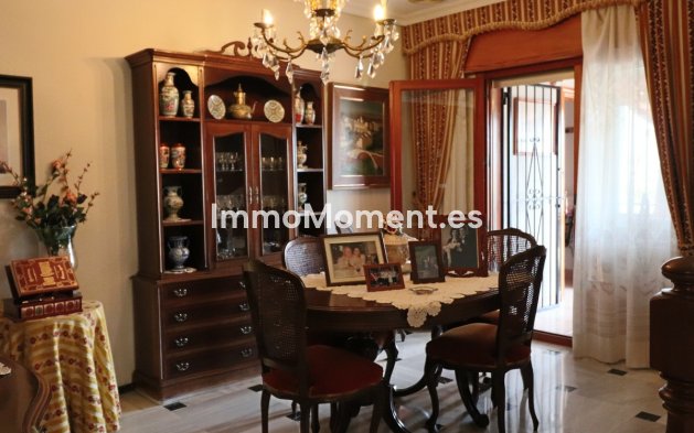 Wiederverkauf - Villa - La Nucía - La Nucia Centro