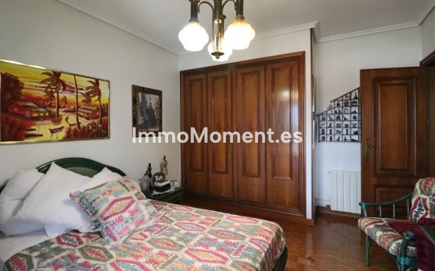 Wiederverkauf - Villa - La Nucía - La Nucia Centro