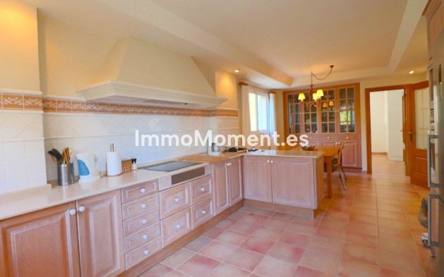 Wiederverkauf - Freistehende Villa - Benidorm - Benidorm Centro