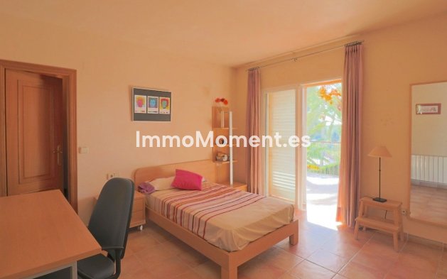 Wiederverkauf - Freistehende Villa - Benidorm - Benidorm Centro