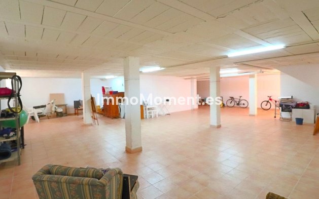 Wiederverkauf - Freistehende Villa - Benidorm - Benidorm Centro