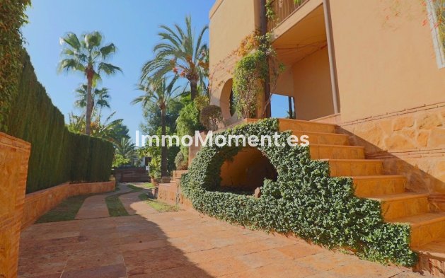 Wiederverkauf - Freistehende Villa - Benidorm - Benidorm Centro