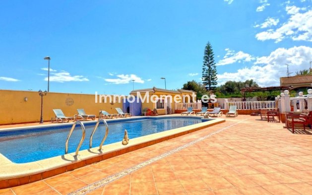 Wiederverkauf - Villa - Orihuela - Los Balcones