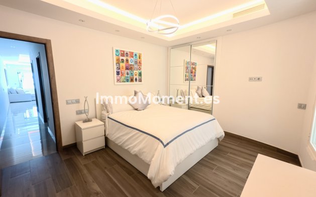 Wiederverkauf - Wohnung - Marbella - Puerto Banús