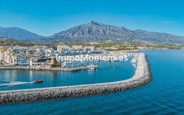 Wiederverkauf - Wohnung - Marbella - Puerto Banús