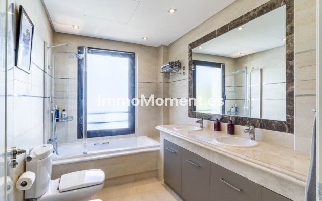 Revente - Villa - Estepona  - Estepona Centro