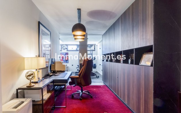 Revente - Villa - Estepona  - Estepona Centro