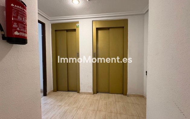 Wiederverkauf - Wohnung - Torrevieja - Torrevieja Centro