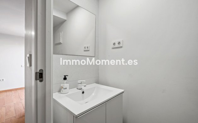 Wiederverkauf - Villa - Orihuela - Orihuela Costa