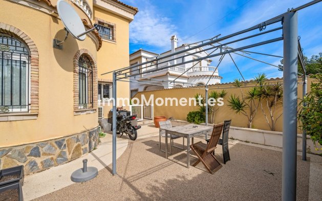 Wiederverkauf - Villa - Orihuela - Orihuela Costa