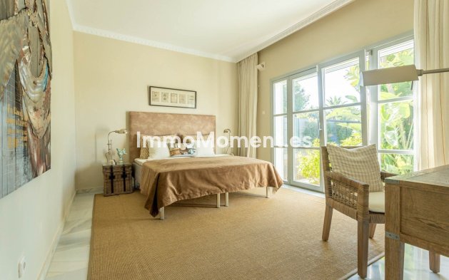 Revente - Villa - Marbella - Sierra Blanca