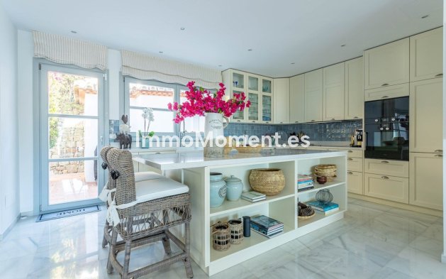 Revente - Villa - Marbella - Sierra Blanca