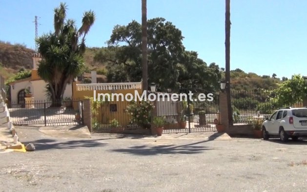 Resale - Country house - Mijas - Entrerrios