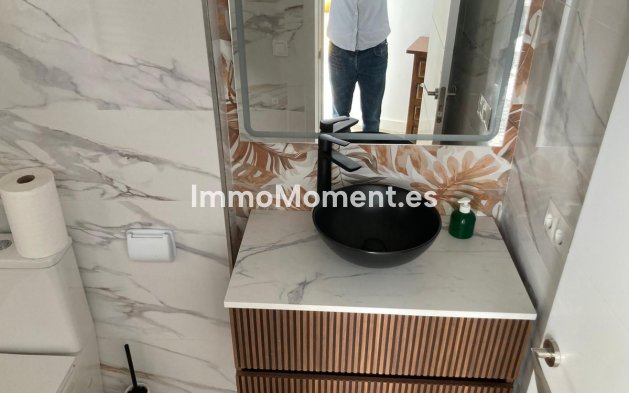 Wiederverkauf - Wohnung - Torremolinos - Torremolinos Centro