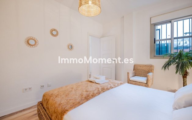 Resale - Apartment - Málaga - Málaga Centro