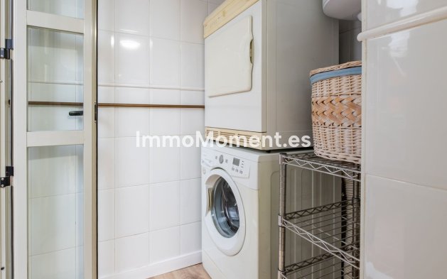 Resale - Apartment - Málaga - Málaga Centro