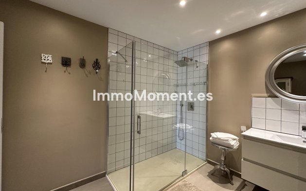 Wiederverkauf - Wohnung - Marbella - Puerto Banús