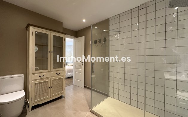 Wiederverkauf - Wohnung - Marbella - Puerto Banús