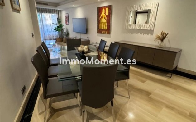Resale - Apartment - Estepona - Estepona Centro