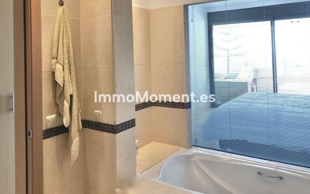 Wiederverkauf - Wohnung - Marbella - Altos de los Monteros