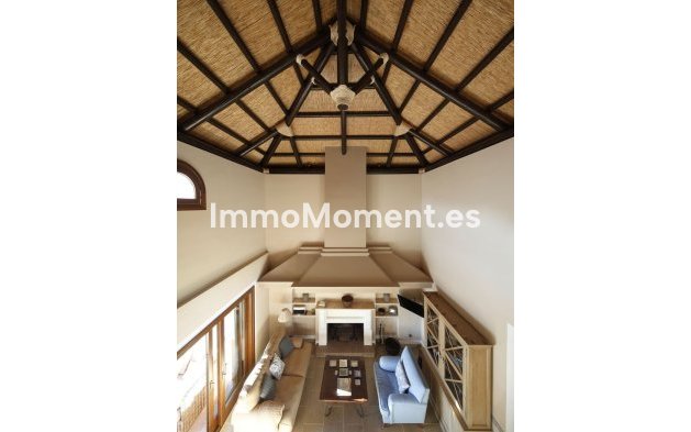 Resale - Villa - Benahavís - Benahavís Centro