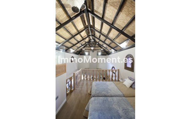 Resale - Villa - Benahavís - Benahavís Centro