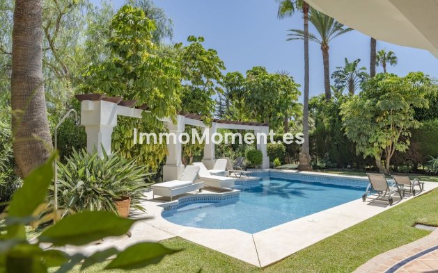 Revente - Villa - Marbella - Nueva Andalucía