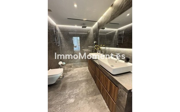 Resale - Apartment - Benahavís - La Quinta