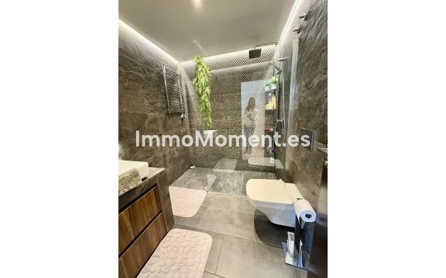 Resale - Apartment - Benahavís - La Quinta