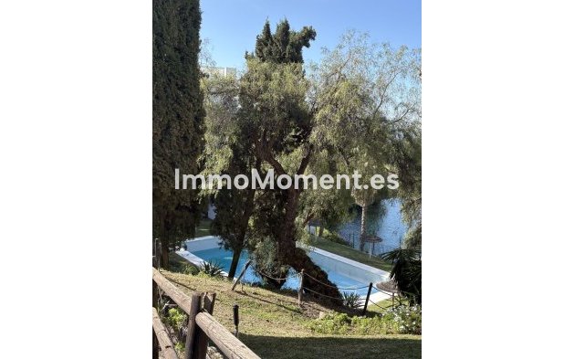 Resale - Apartment - Benahavís - La Quinta