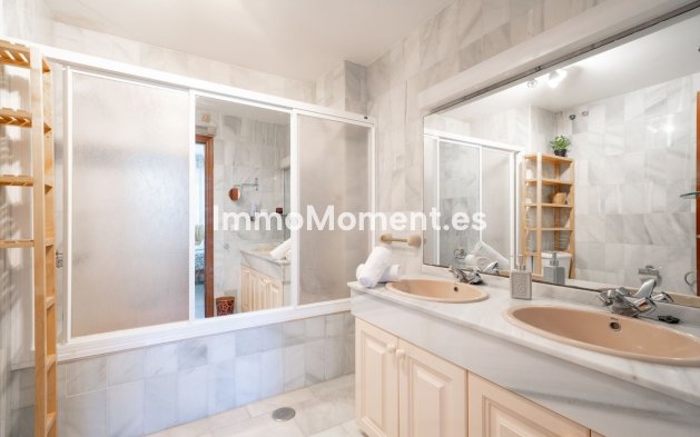 Wiederverkauf - Wohnung - Marbella - Nueva Andalucía