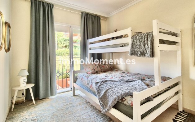 Revente - Appartement - Marbella - Nueva Andalucía