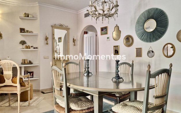 Revente - Appartement - Marbella - Nueva Andalucía