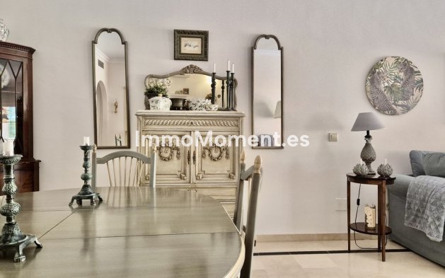 Revente - Appartement - Marbella - Nueva Andalucía