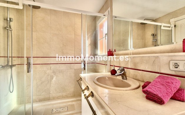 Revente - Appartement - Marbella - Nueva Andalucía