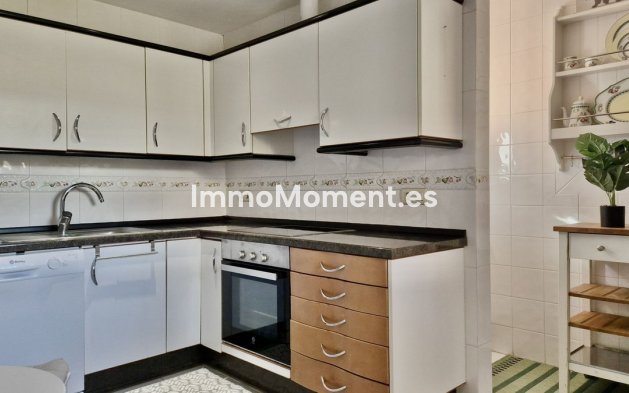 Revente - Appartement - Marbella - Nueva Andalucía