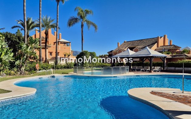 Revente - Appartement - Marbella - Nueva Andalucía