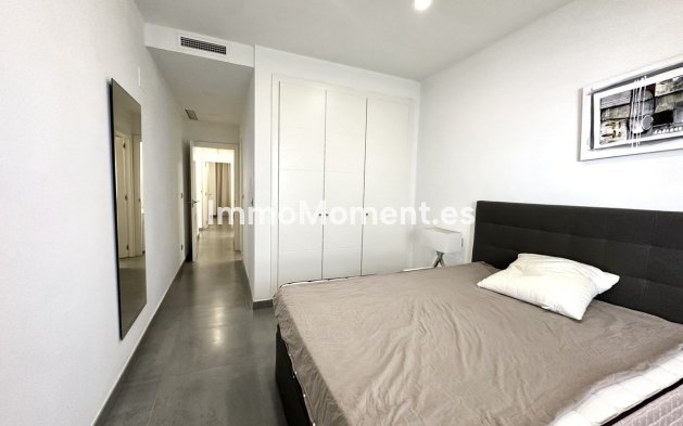 Wiederverkauf - Wohnung - Marbella - Nueva Andalucía