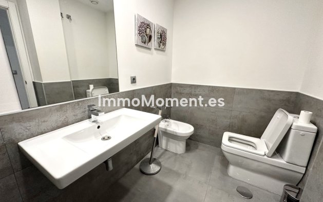 Wiederverkauf - Wohnung - Marbella - Nueva Andalucía