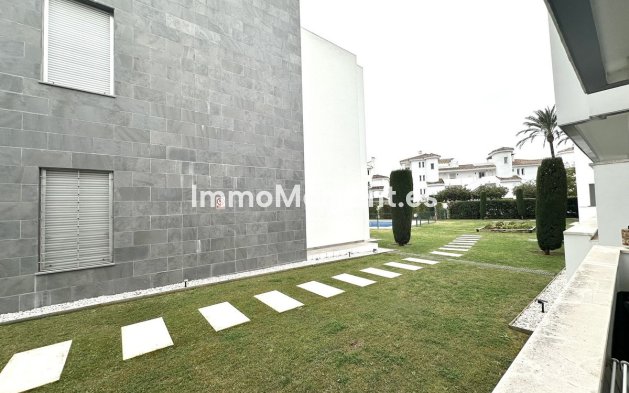 Wiederverkauf - Wohnung - Marbella - Nueva Andalucía