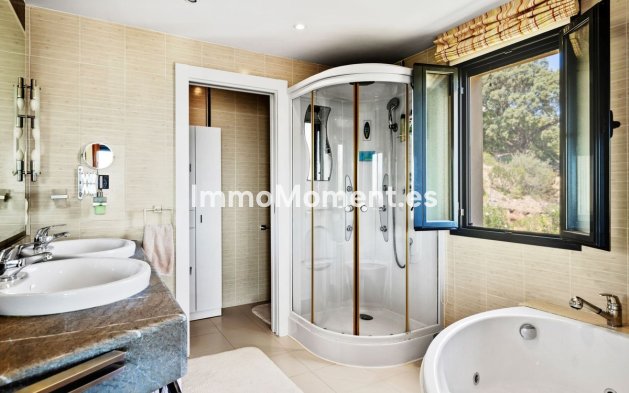 Wiederverkauf - Villa - Marbella - La Mairena